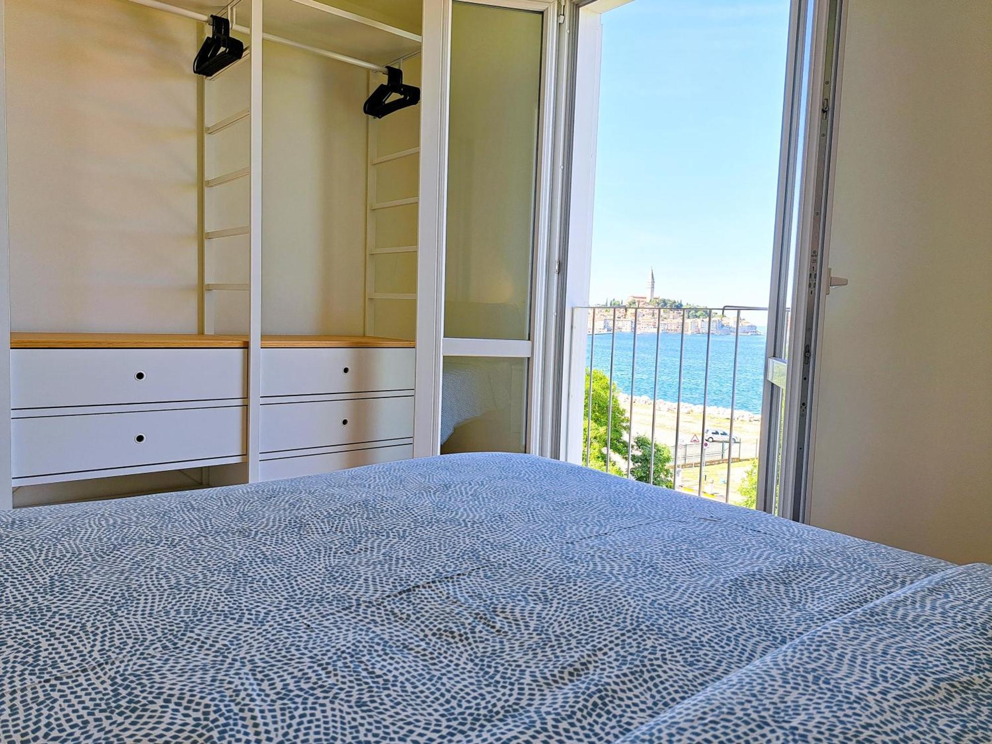 רוביני Apartment With A View מראה חיצוני תמונה